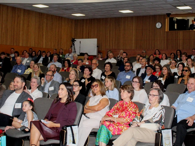 Audience at the Hall of Fame ceremony
