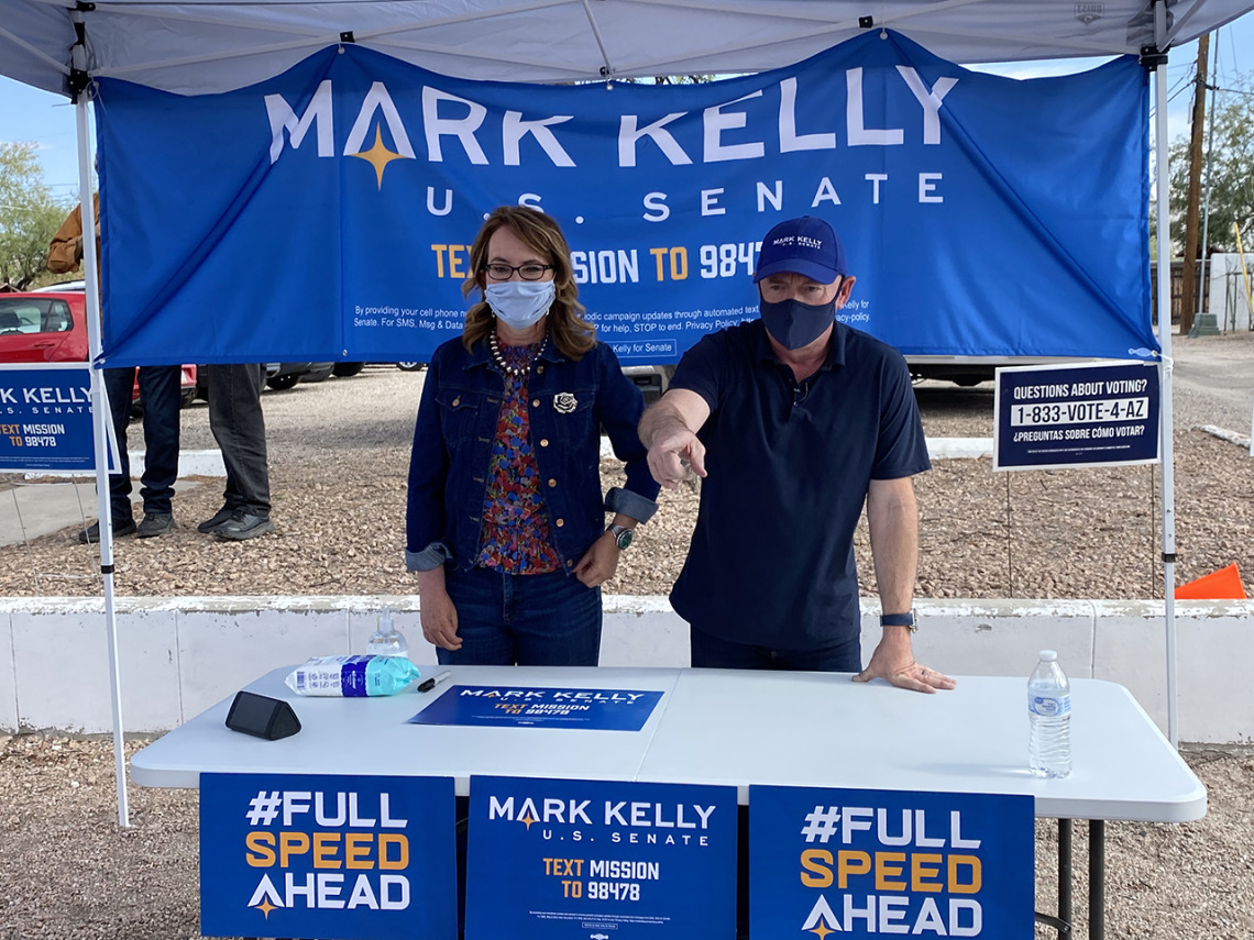 Mark Kelly campaign workers